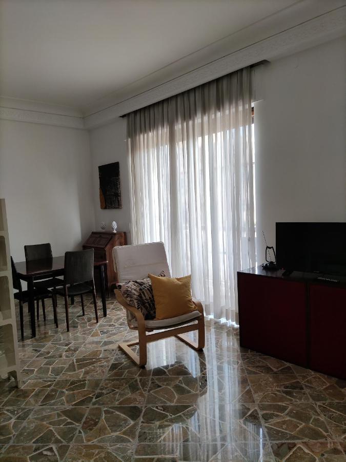 Stellium Hotel Palermo Esterno foto
