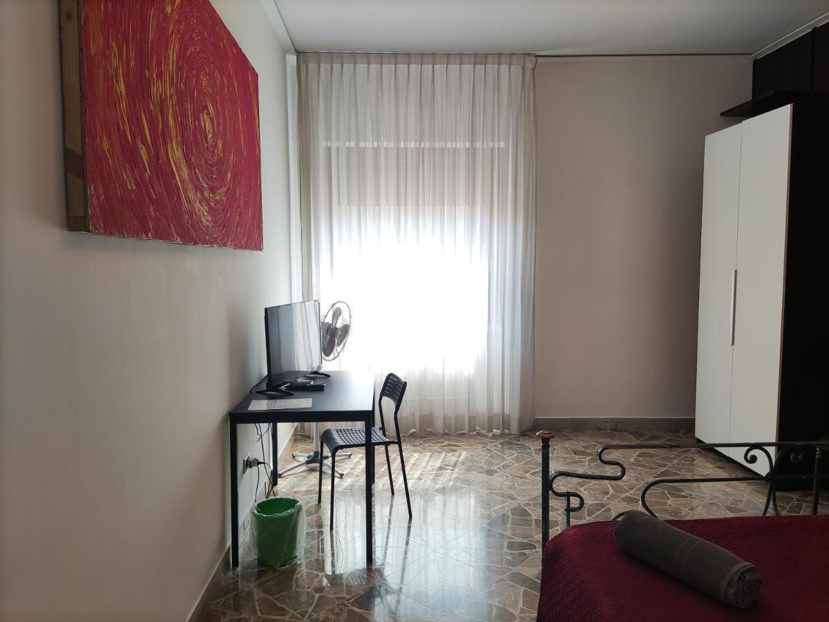Stellium Hotel Palermo Esterno foto